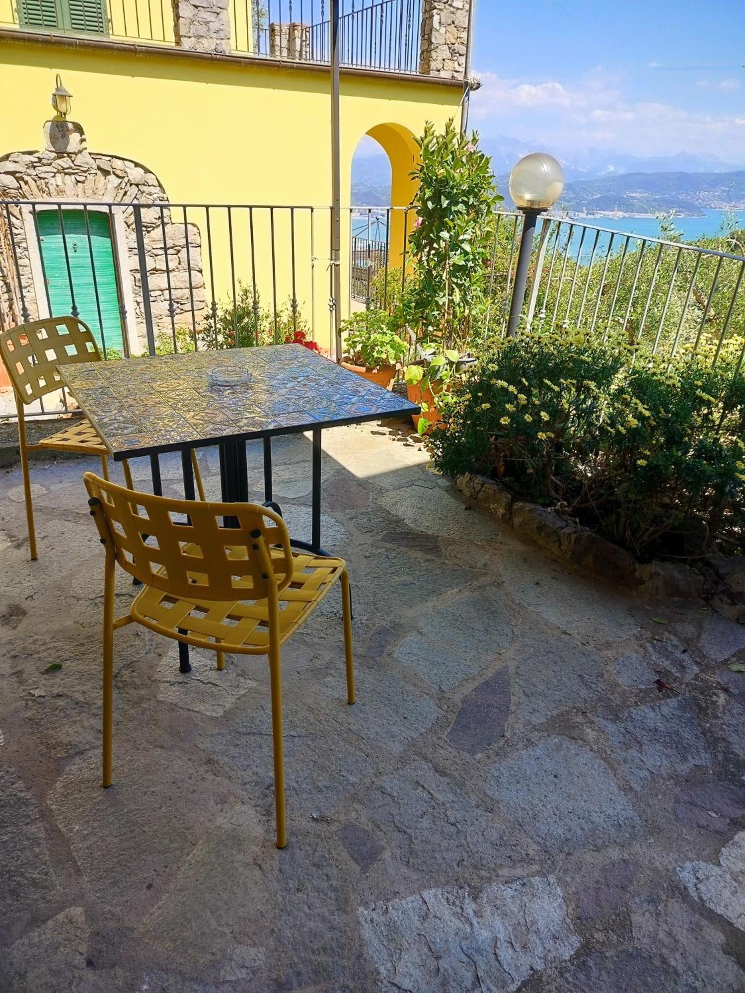 La Stanza Sul Golfo Dei Poeti Hotell La Spezia Eksteriør bilde